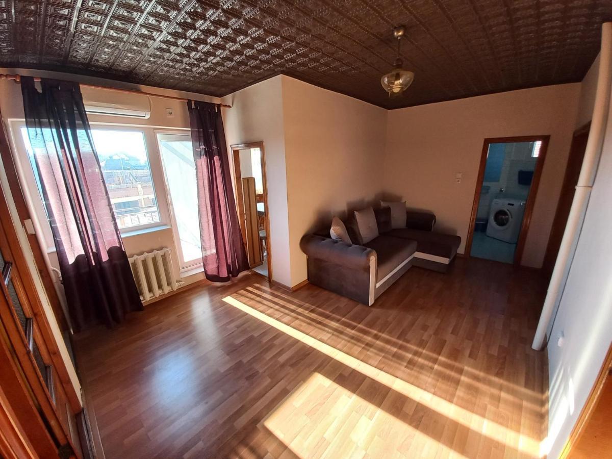 Premium Central Apartment Oradea Exterior foto